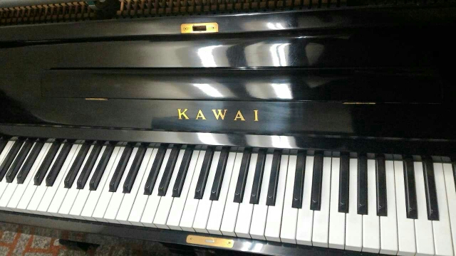 KAWAI BL51中型直立二手鋼琴